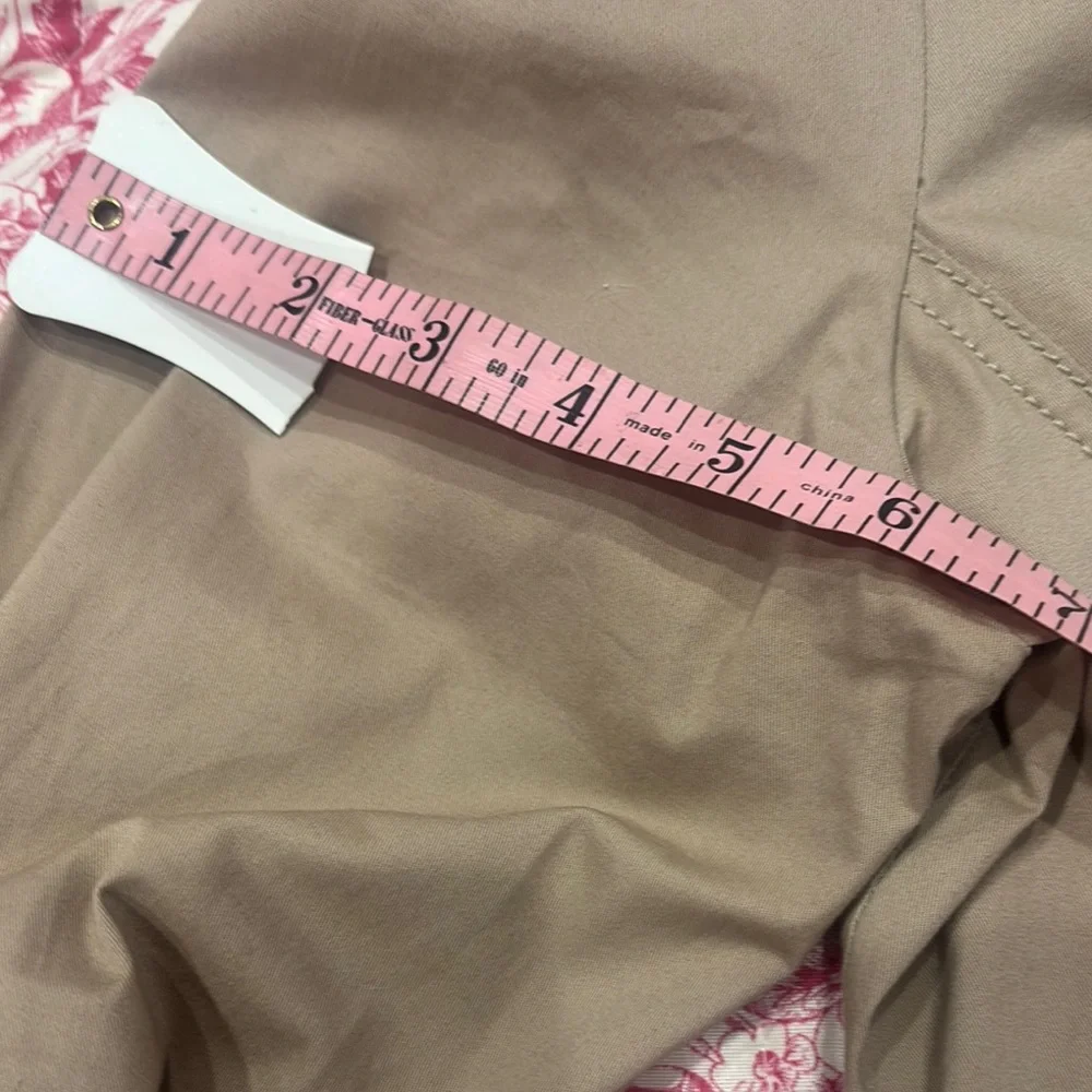 Michael Kors Tan Blazer with Stand-Up Collar. - Picture 6 of 7